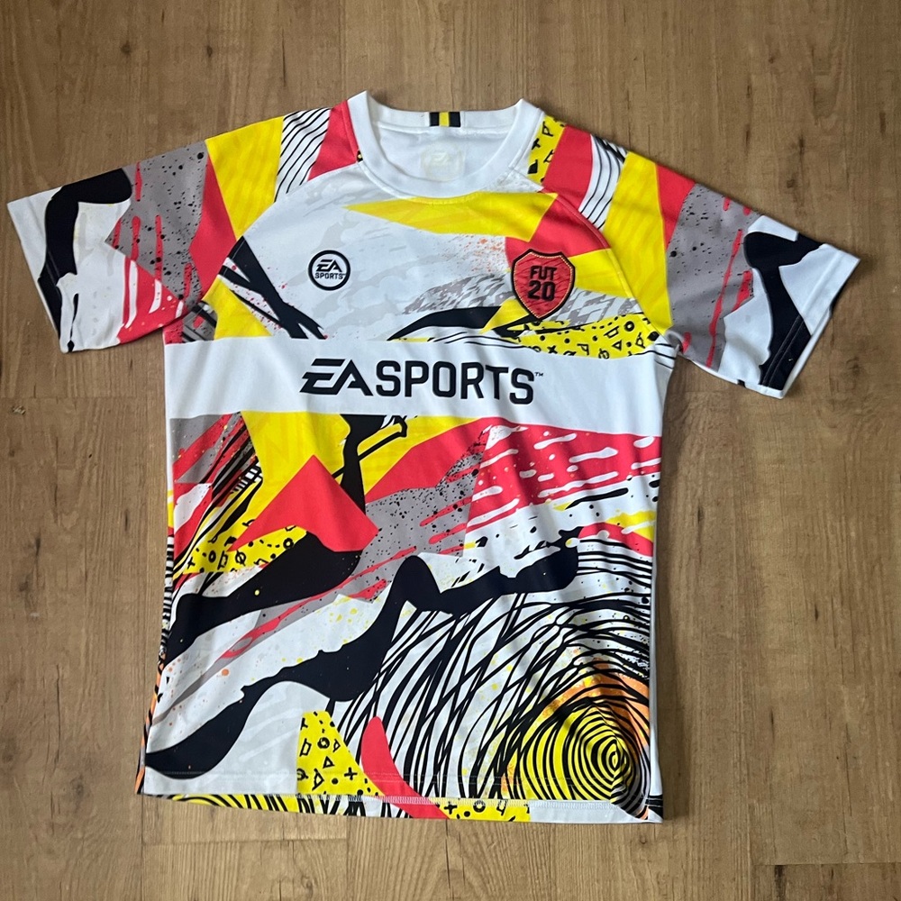 A fifa 2020 jersey